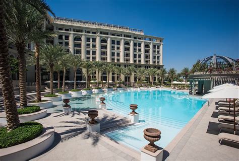 palazzo versace dubai information